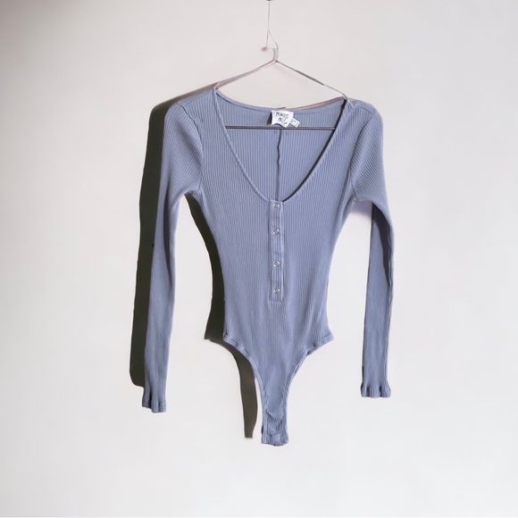 Princess Polly Downtown Drifter Bodysuit Sz 4 - Picture 2 of 7